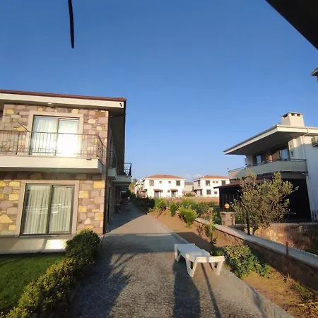 Apartment Modern In With Pool Ayvalik