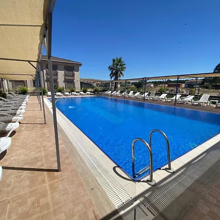 Modern In With Pool Appartamento Ayvalı